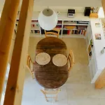 Maisonette In Historic Vakantiehuis *