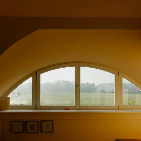 Maisonette In Historic