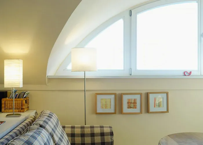 Maisonette In Historic Vakantiehuis